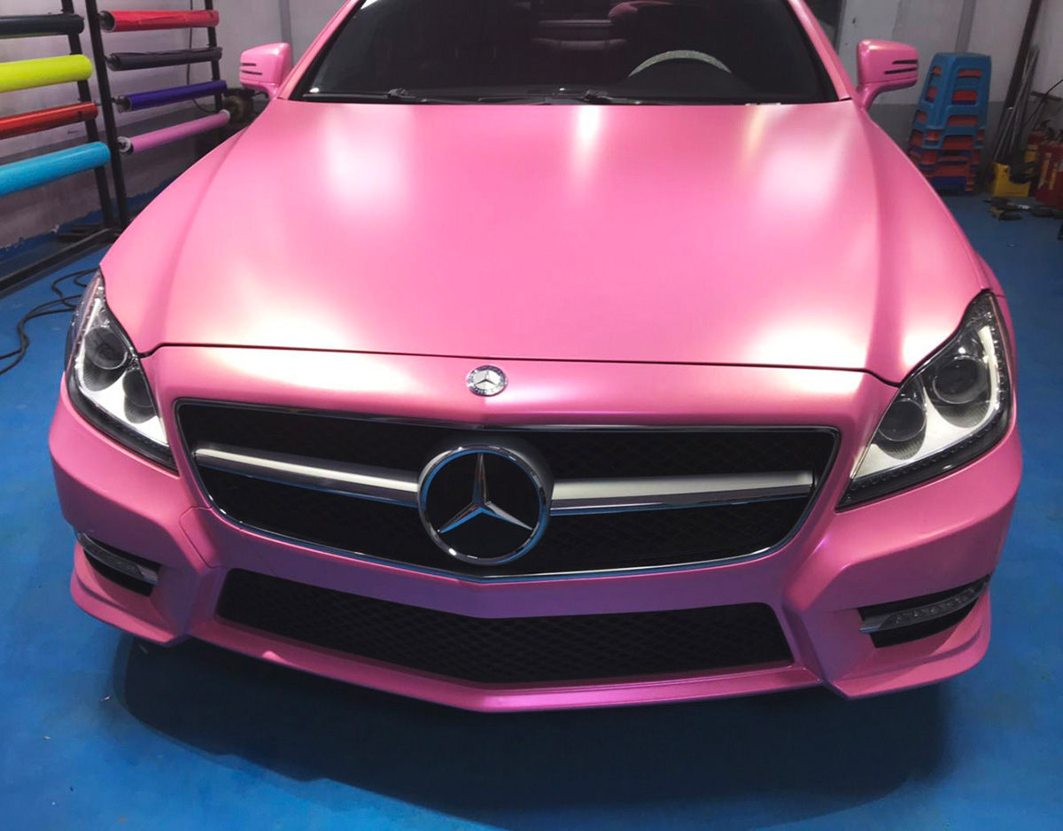 奔驰cls300车身改色电光粉rg瑞集改色膜沙井店出品