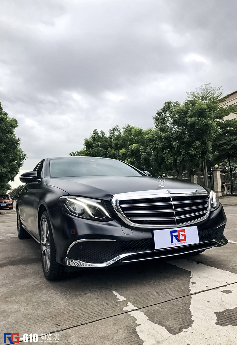 奔馳E300L汽車改色,奔馳E300L改色貼膜,奔馳E300L車身改色,奔馳E300L汽車改色加盟,奔馳E300L南森改色貼膜,奔馳E300L汽車改色培訓