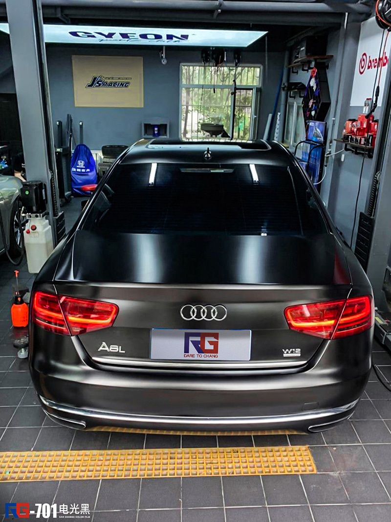 奥迪a8l车身改色电光黑rg瑞集改色膜辽宁沈阳出品