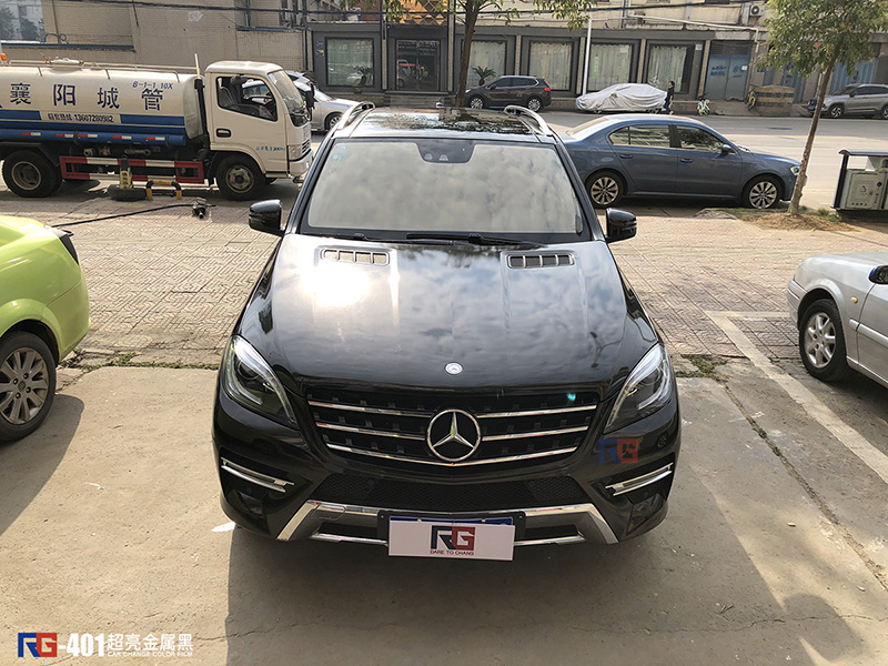 奔馳ML350汽車改色,奔馳ML350改色貼膜,奔馳ML350車身改色,奔馳ML350汽車改色加盟