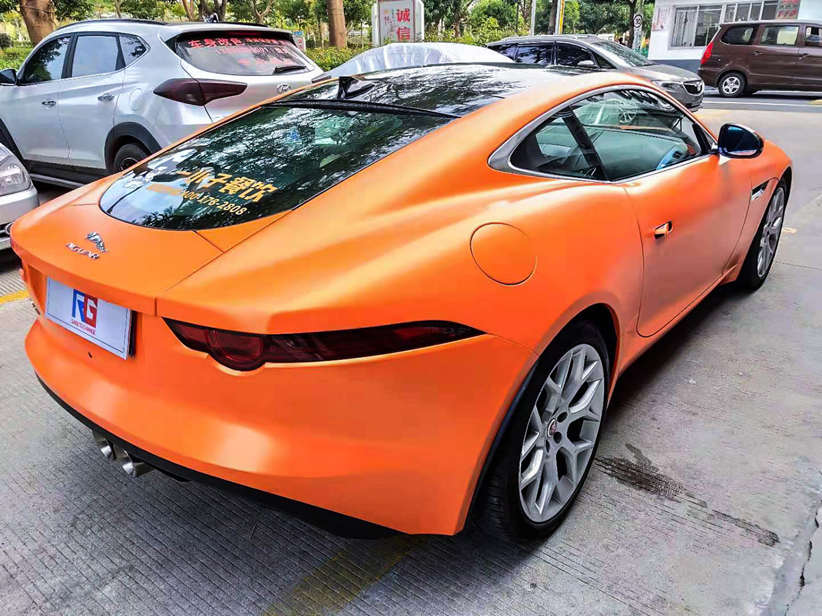 今天我们的主角是一台装贴了rg汽车改色膜电光系列电光火焰橙,下面请