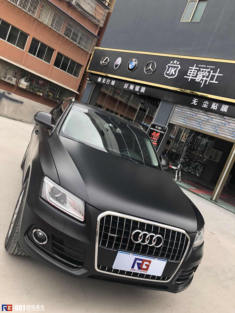 奥迪q5亚光黑改色贴膜拍摄效果图,英国rg瑞集汽车车身贴膜