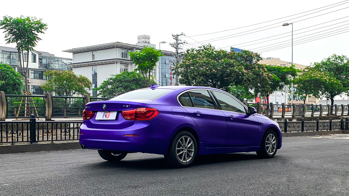 宝马118i车身改色电光紫罗兰 rg瑞集改色膜浙江湖州加盟