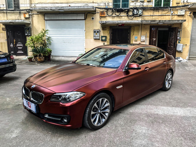 宝马5系车身改色电光酒红 rg瑞集改色膜浙江永康