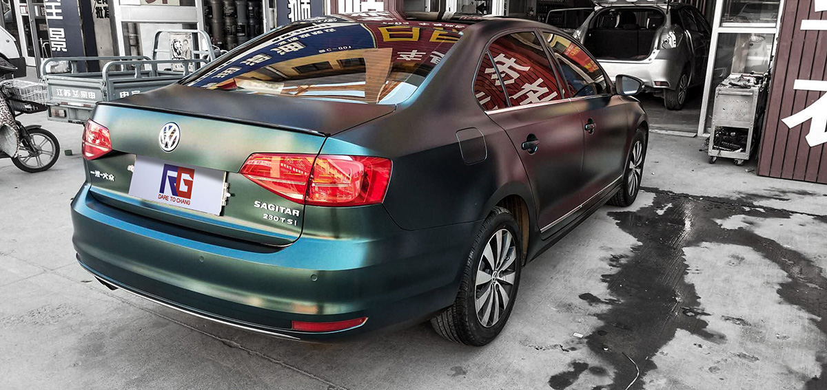 系列电光宝石绿,下面请欣赏大众新速腾改色贴膜效果完美始于每一细节