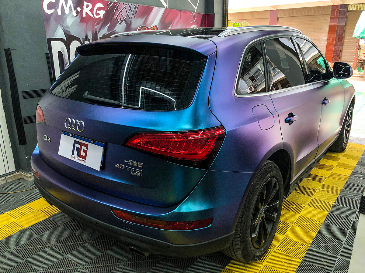 奥迪q5车身改色电光紫魅蓝rg瑞集改色膜云南玉溪加盟店出品